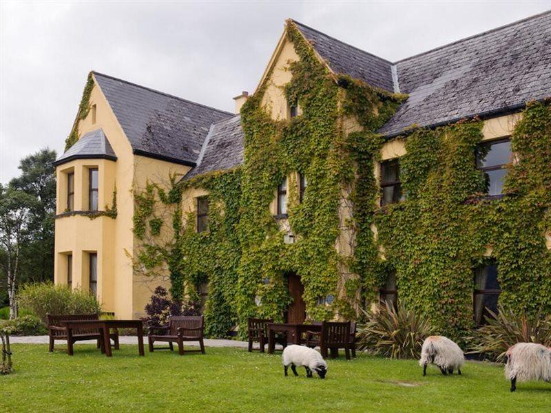 Recess Lough Inagh Lodge Hotel מראה חיצוני תמונה