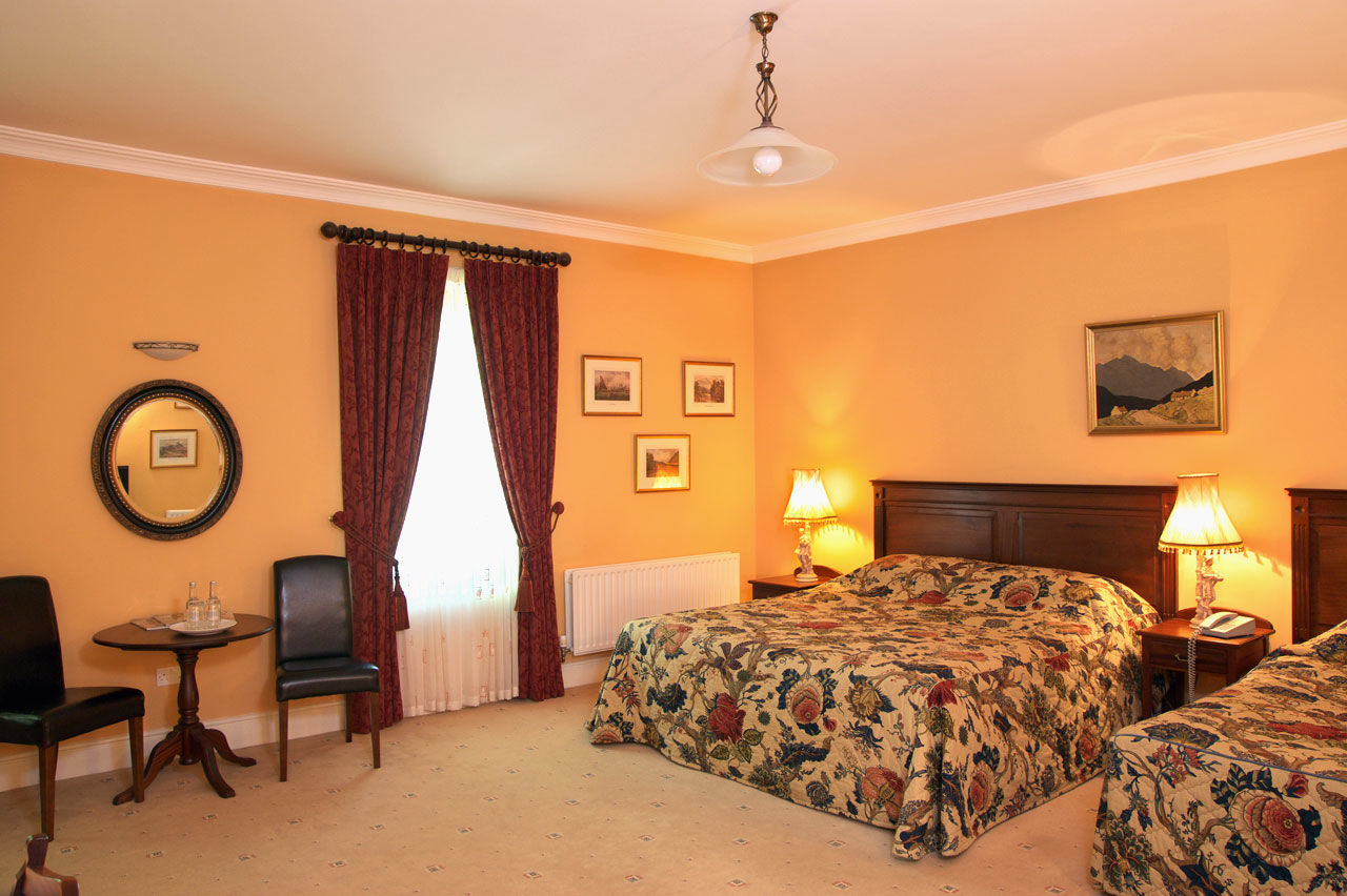 Recess Lough Inagh Lodge Hotel מראה חיצוני תמונה